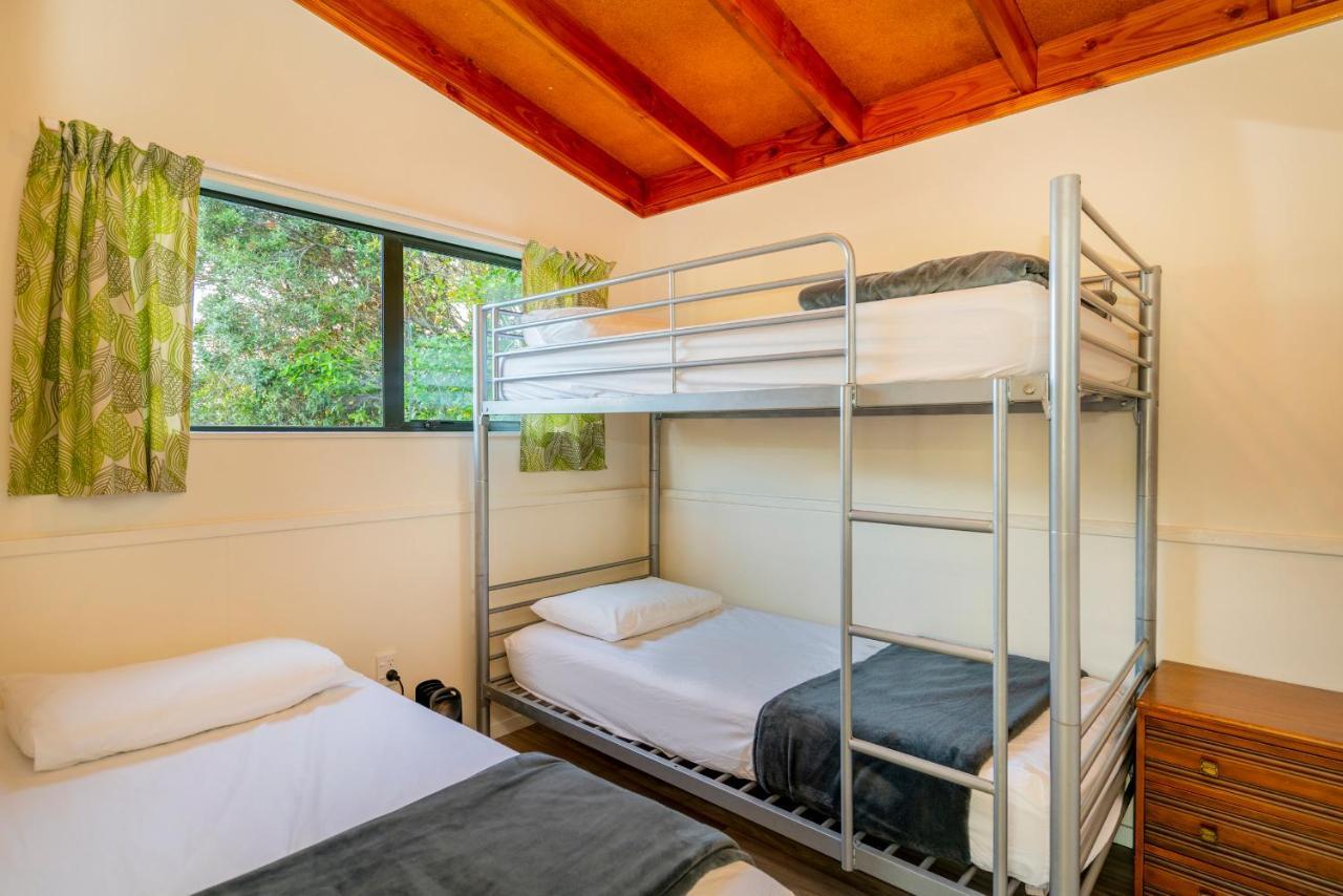 Anglers Lodge Coromandel エクステリア 写真