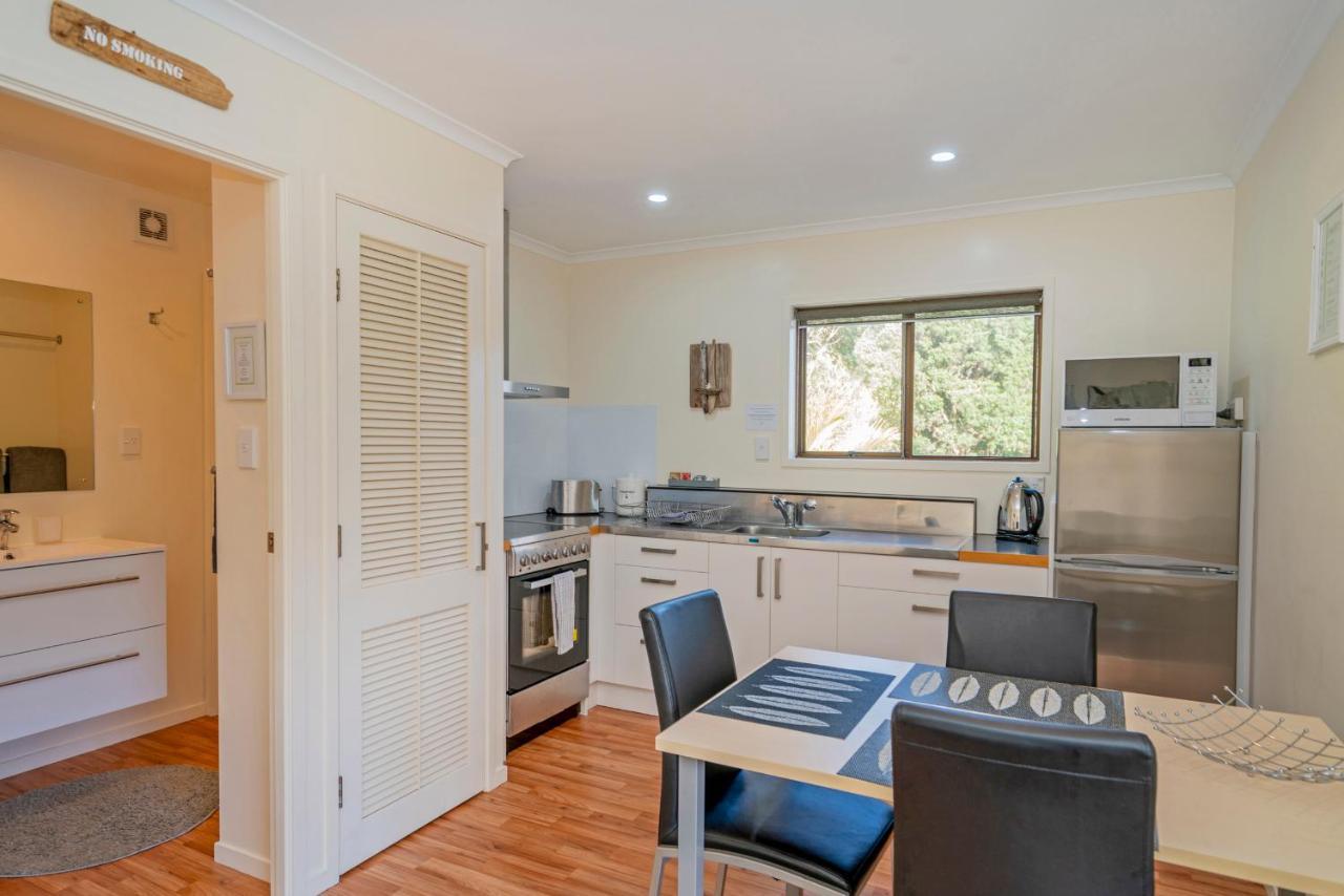 Anglers Lodge Coromandel エクステリア 写真