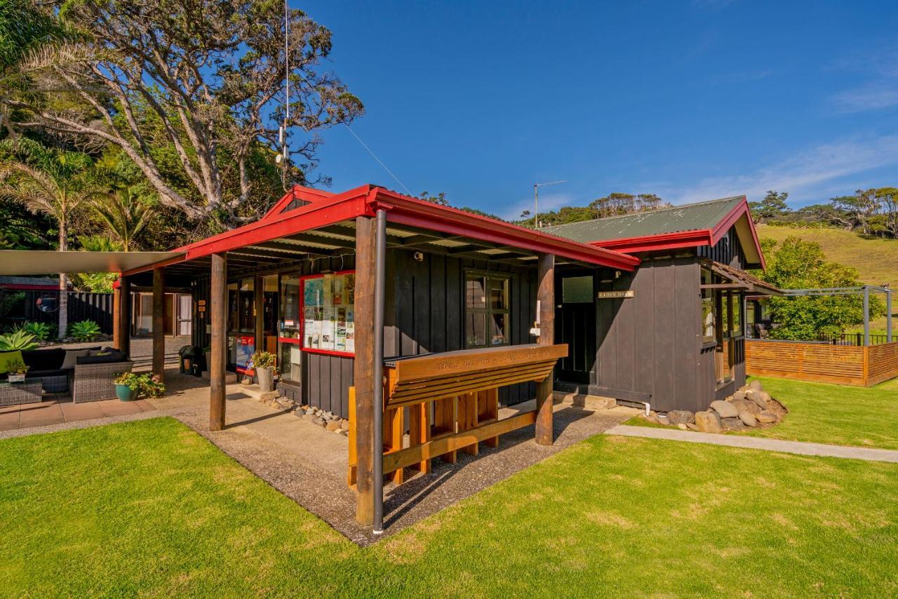 Anglers Lodge Coromandel エクステリア 写真