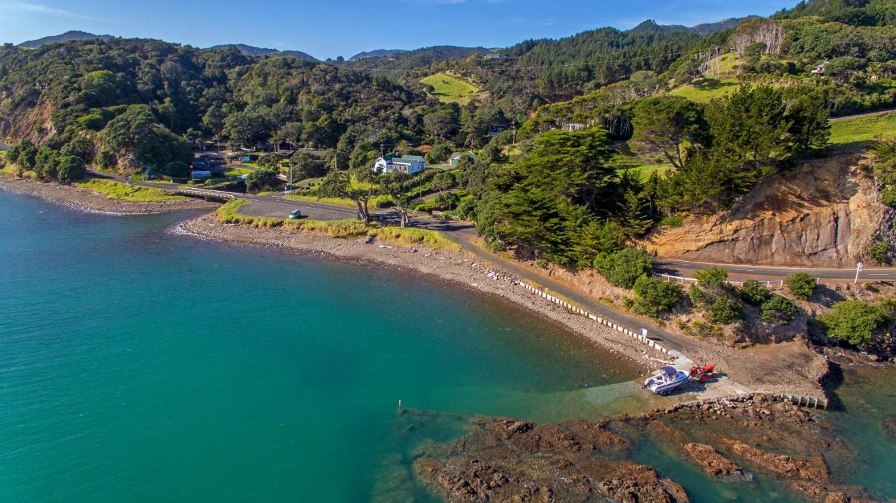 Anglers Lodge Coromandel エクステリア 写真